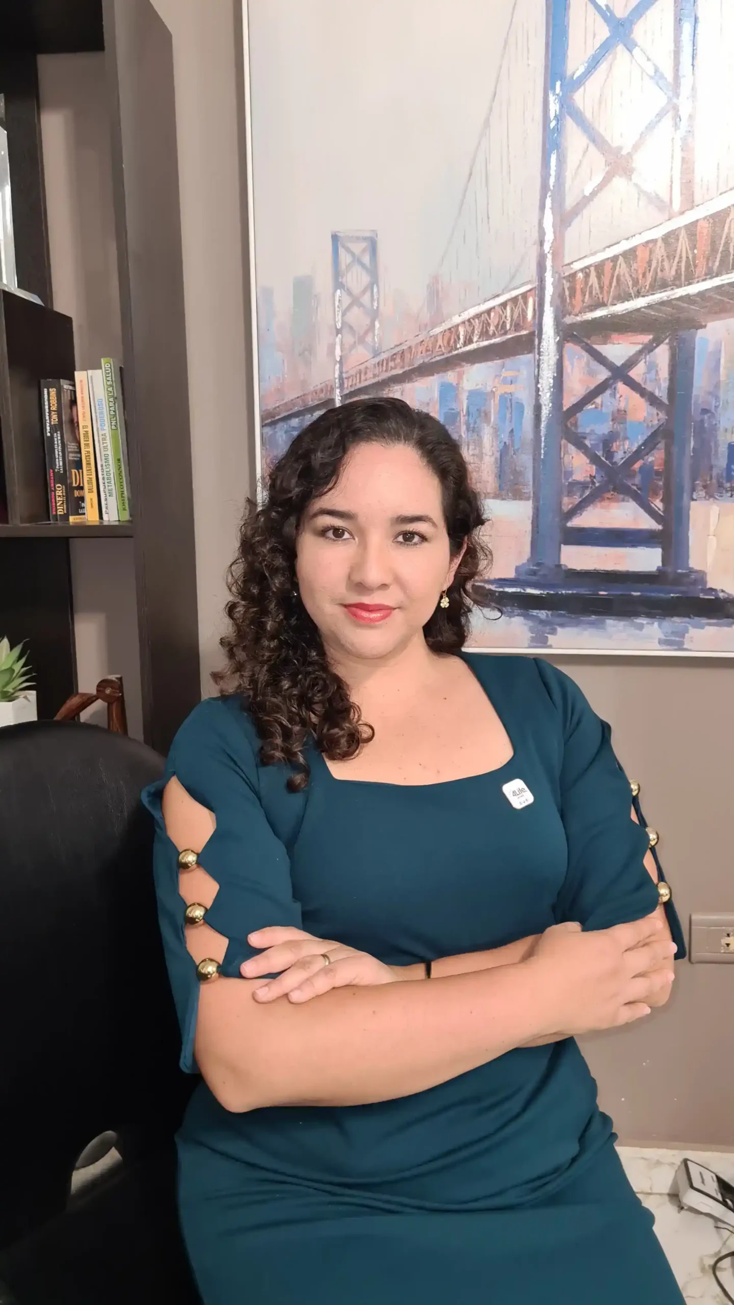 Lic. Lourdes Pérez, autora del recetario